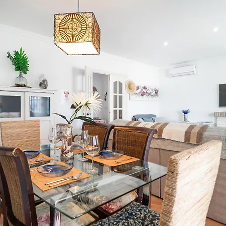 3 Bedroom Gorgeous In Chiclana De La Fronter *